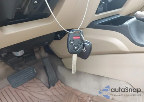 2007 Honda Civic Hybrid from USA, damaged, VIN JHMFA36267S006349